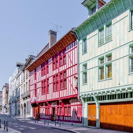 Brit Hotel Comtes De Champagne - Troyes Centre Historique Kültér fotó