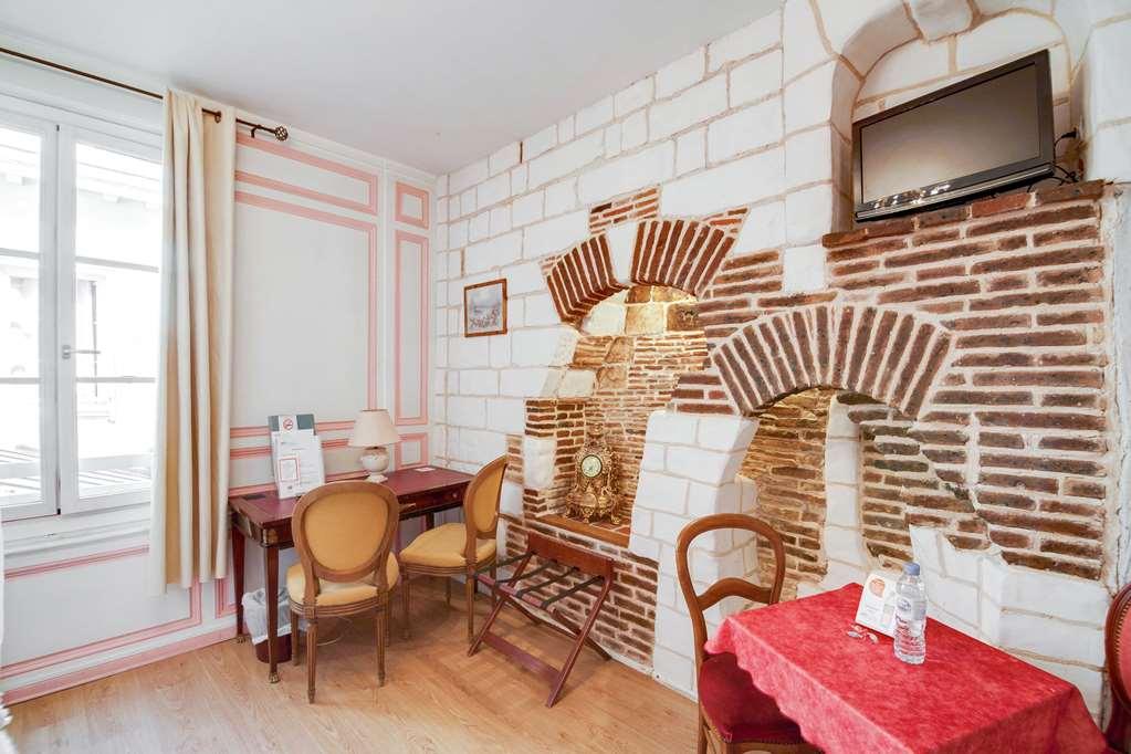 Brit Hotel Comtes De Champagne - Troyes Centre Historique Szoba fotó